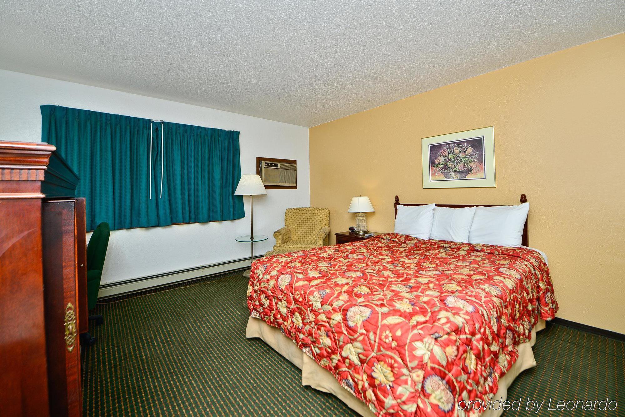 Hometown Inn Clearwater Room photo